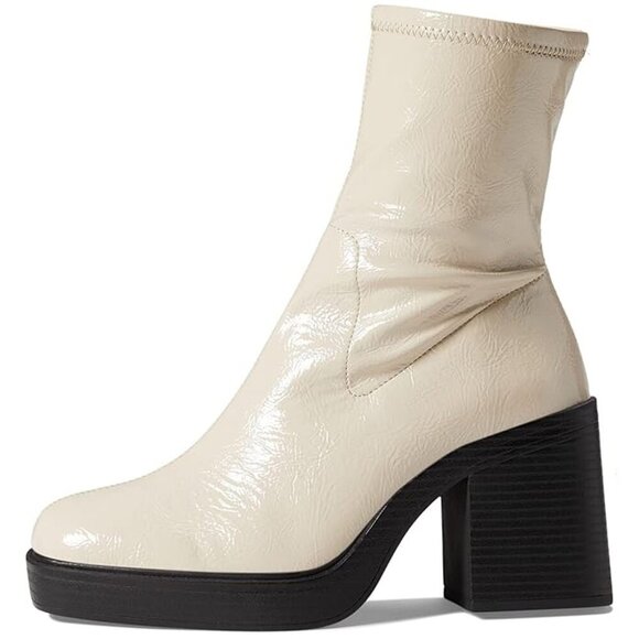 NIB KENNETH COLE NEW YORK Amber Heeled Booties in Ecru Womens Size 9 - Picture 2 of 9